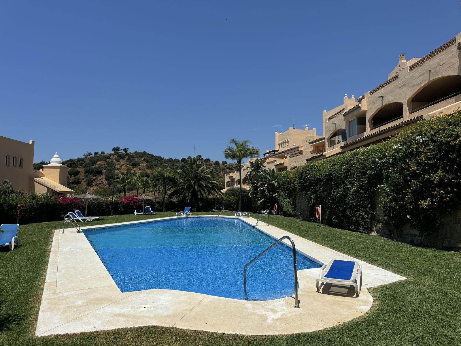 3-bedroom Apartment in Elviria