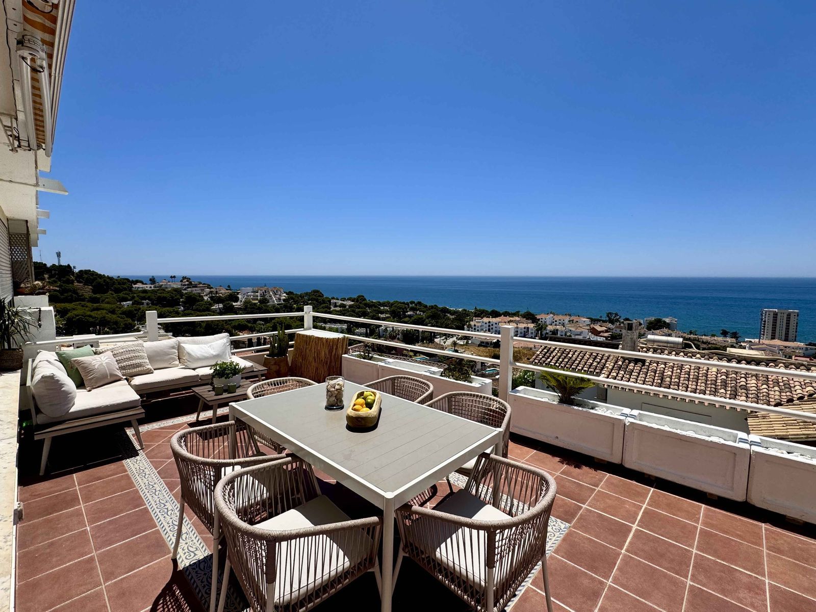4-bedroom Duplex in Riviera del Sol