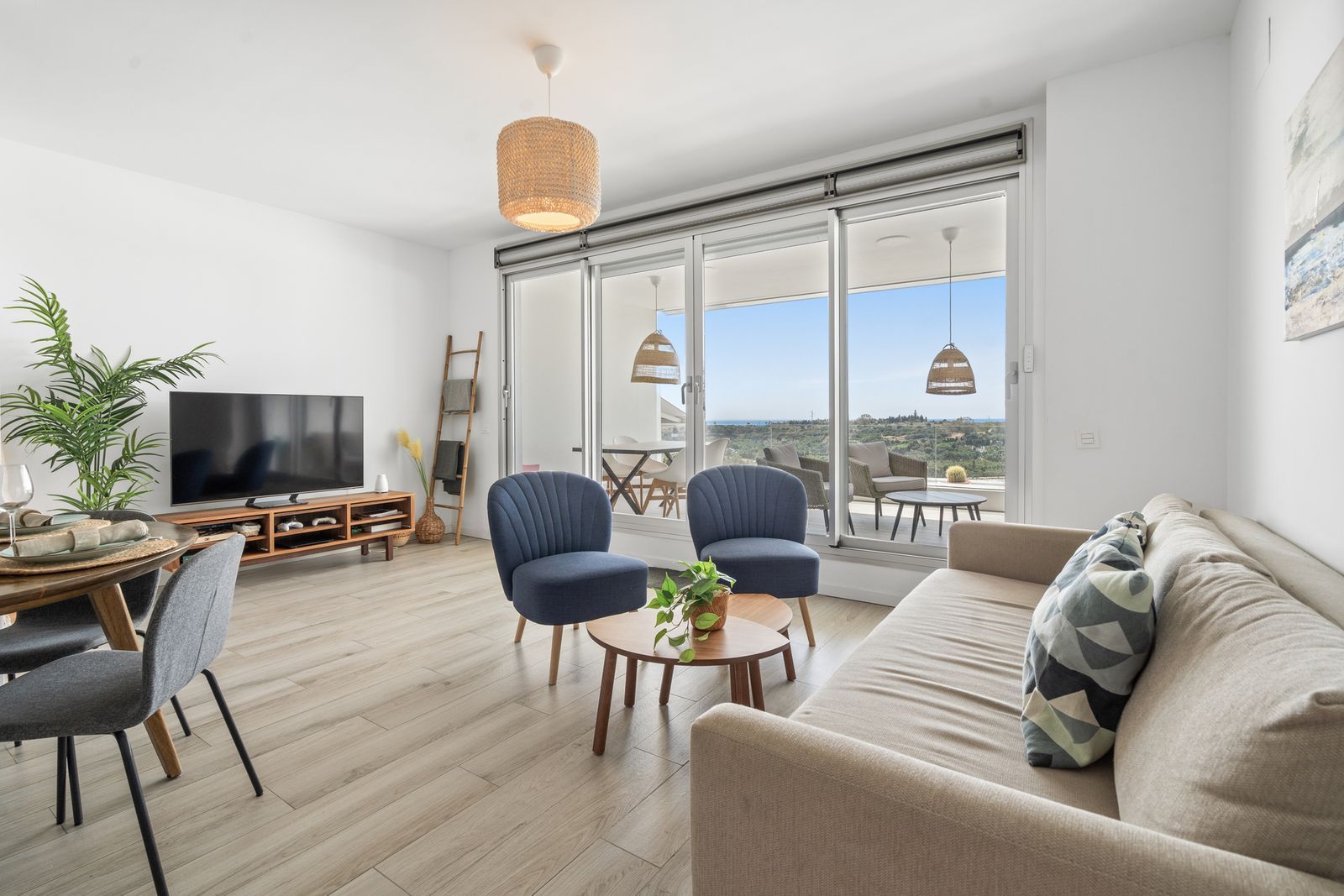2-bedroom Ground Floor Apartment in Cancelada