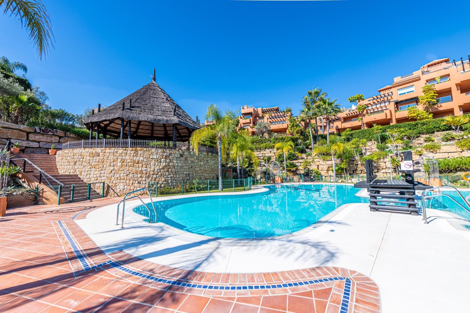 2-bedroom Apartment in Nueva Andalucia
