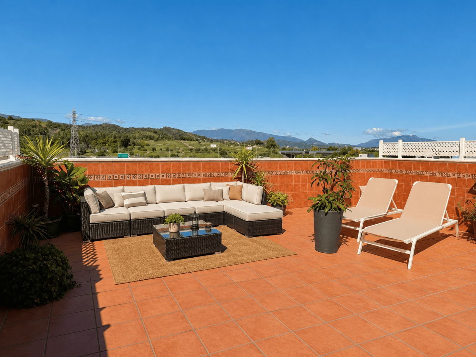 4-bedroom Penthouse in Estepona