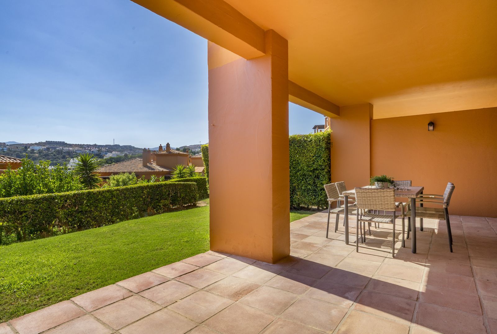 2-bedroom Ground Floor Apartment in Atalaya
