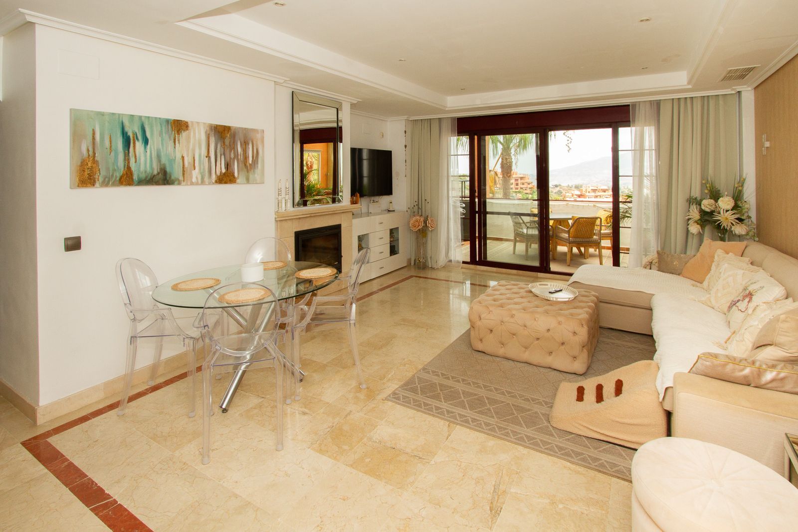 3-bedroom Penthouse Duplex in La Mairena