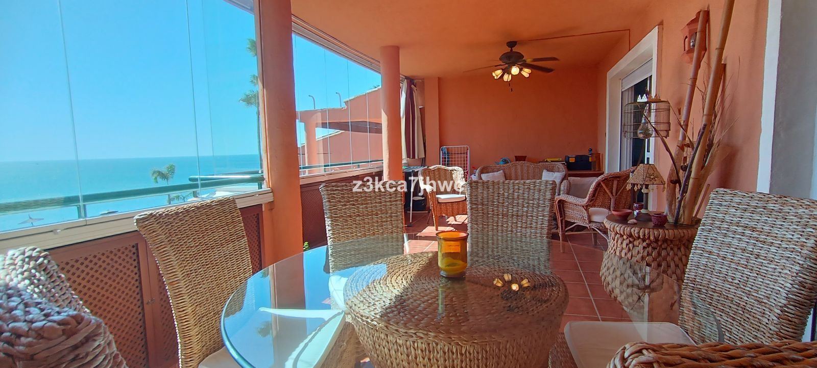 3-bedroom Apartment in Estepona
