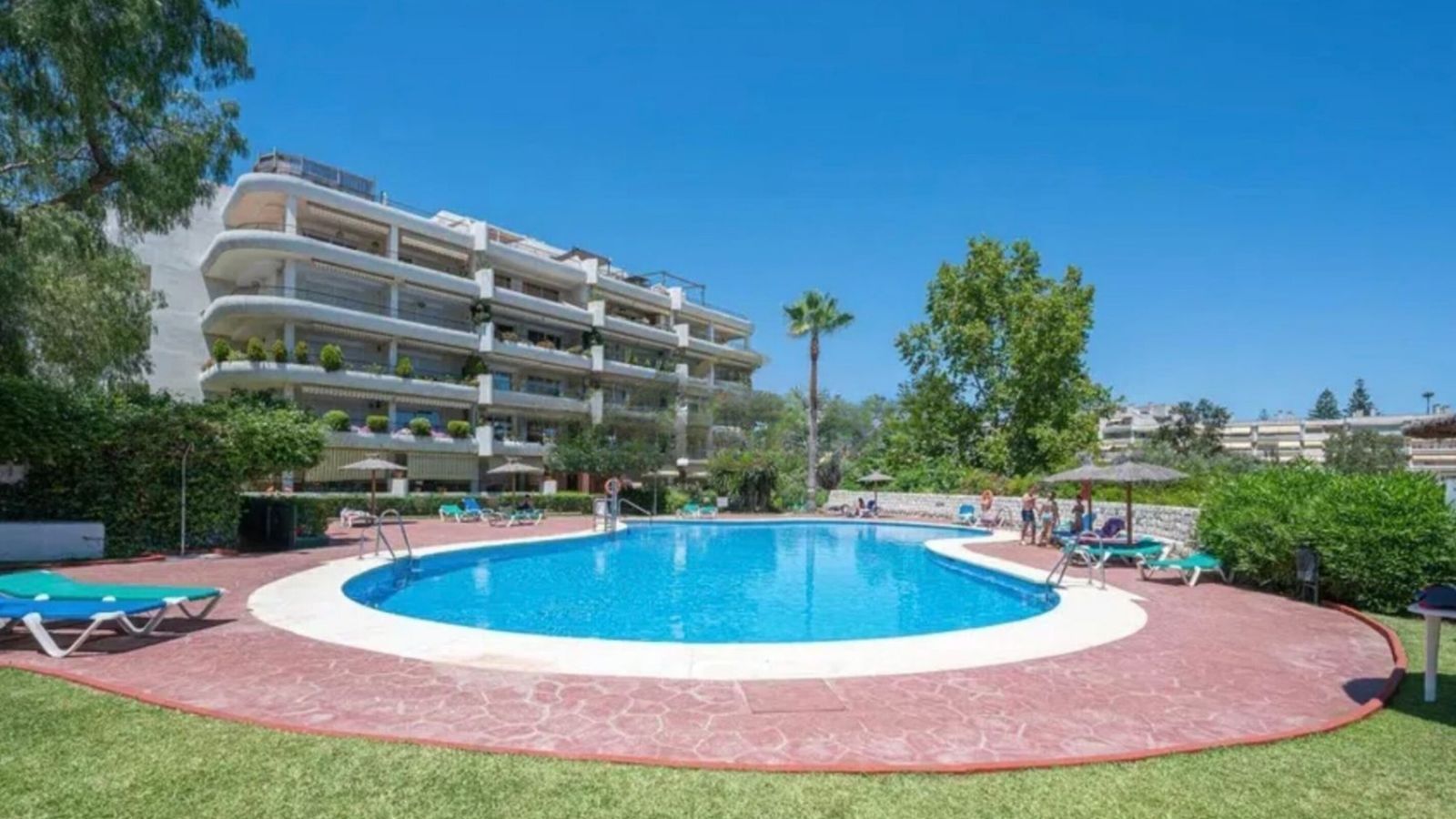 2-bedroom Apartment in Guadalmina Alta