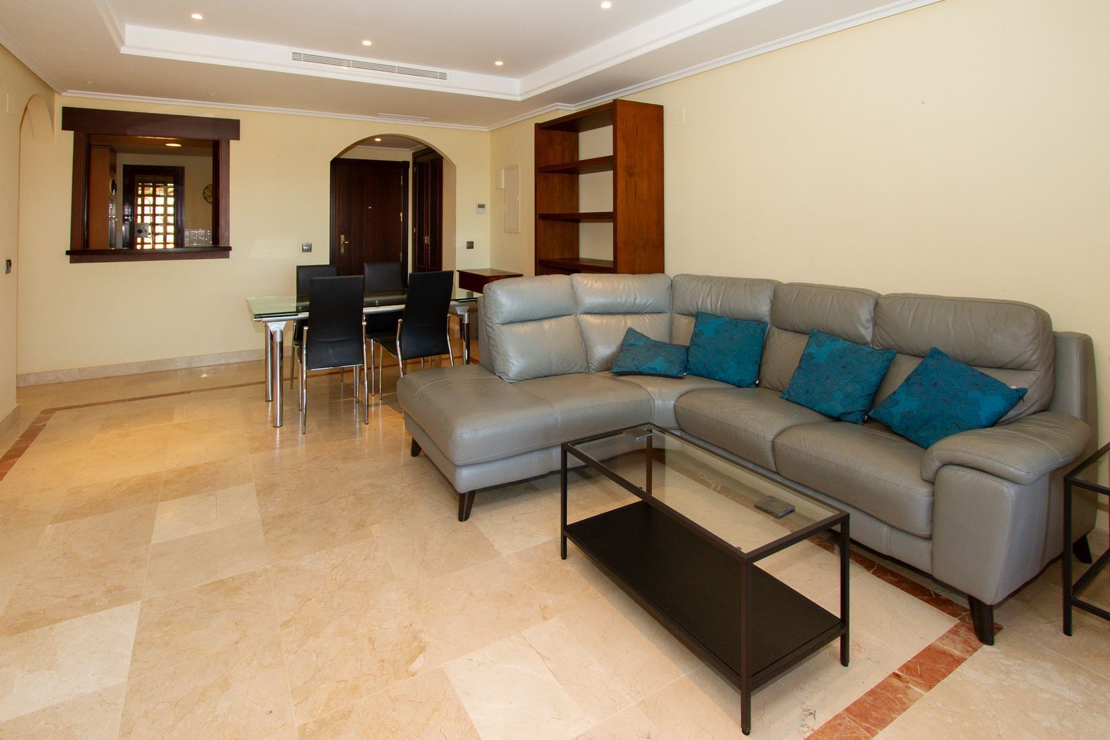 2-bedroom Ground Floor Apartment in La Mairena