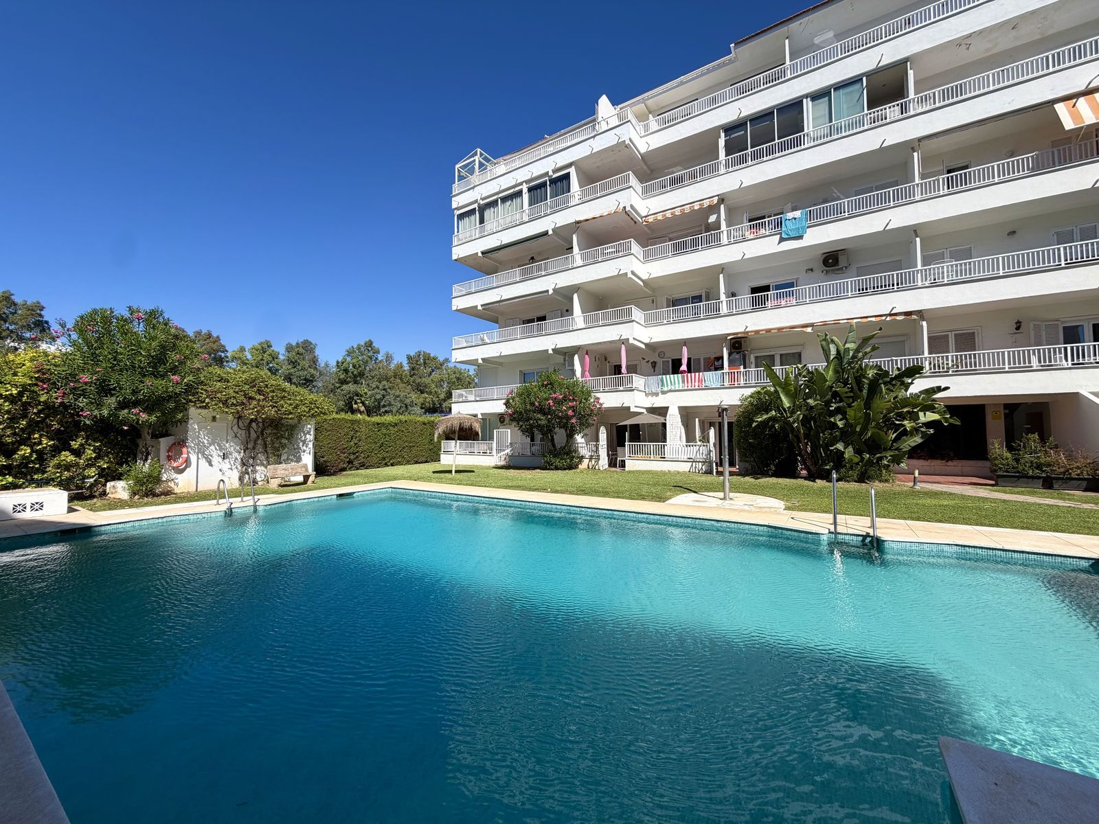 2-bedroom Apartment in The Golden Mile