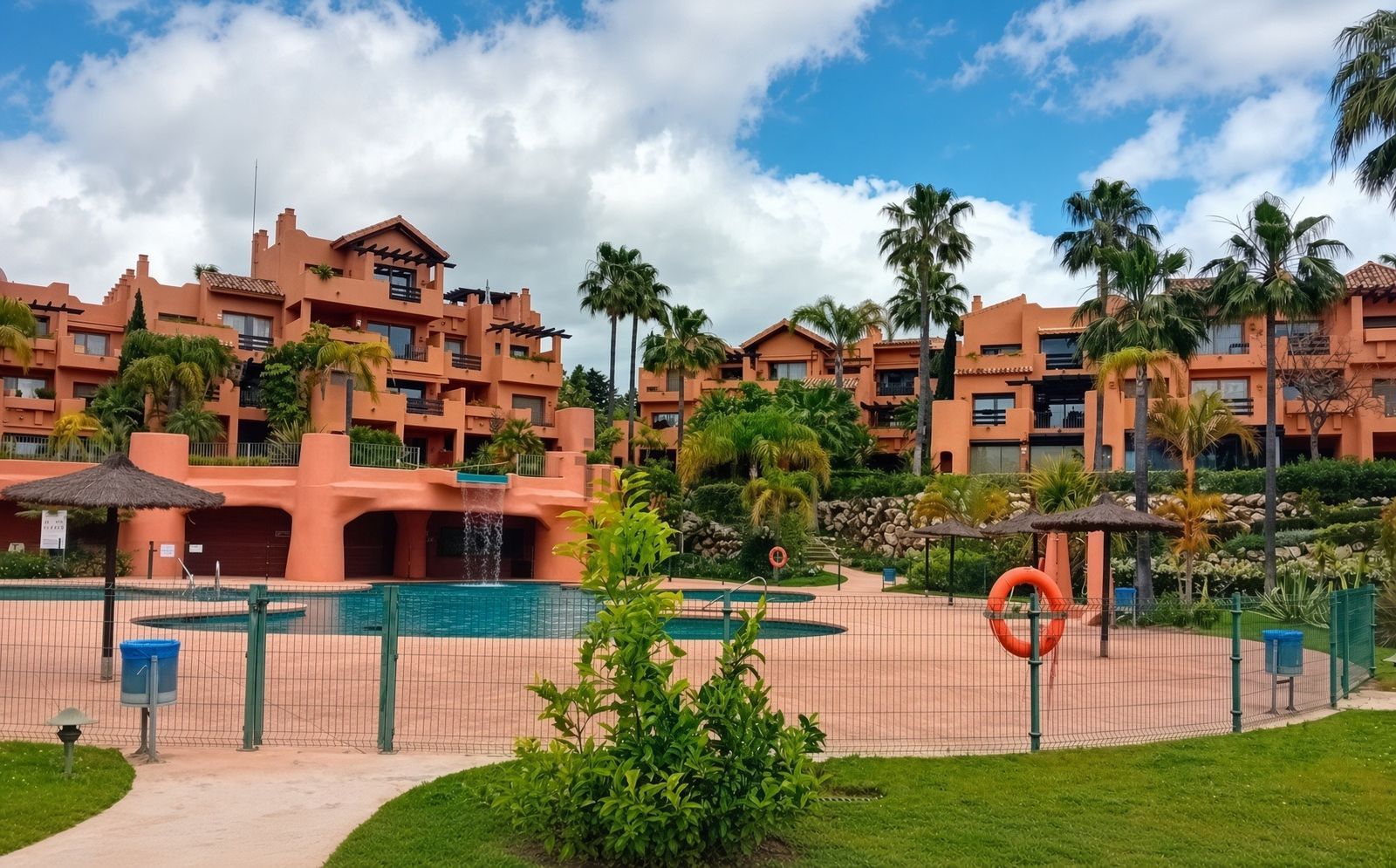 2-bedroom Apartment in Estepona