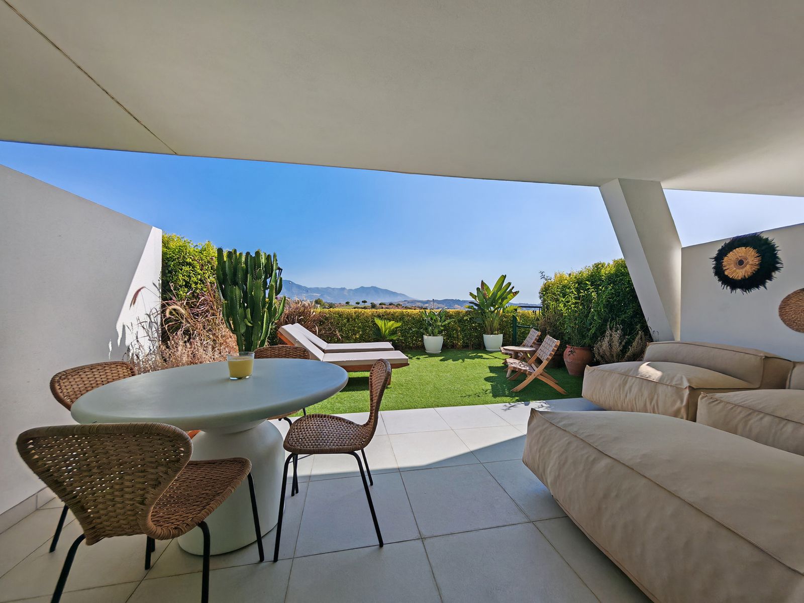 2-bedroom Ground Floor Apartment in La Cala de Mijas
