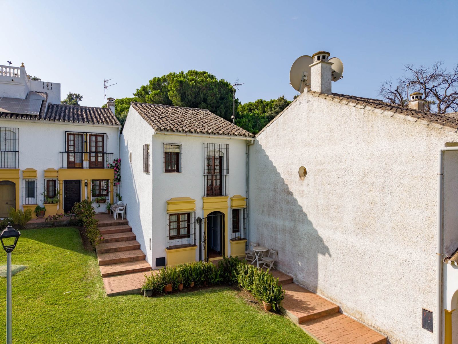 2-bedroom Townhouse in Elviria