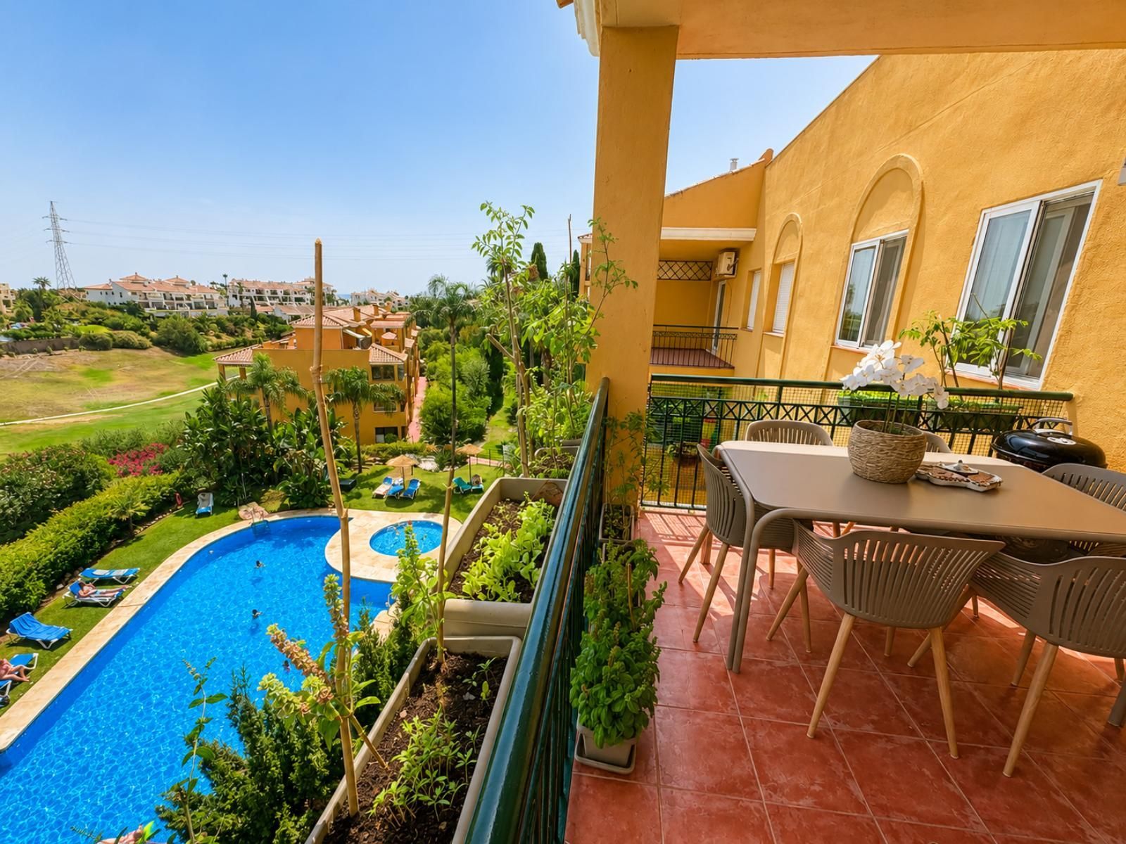 3-bedroom Apartment in Riviera del Sol