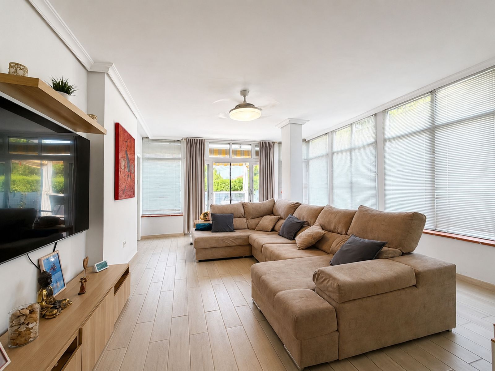 3-bedroom Ground Floor Apartment in El Chaparral