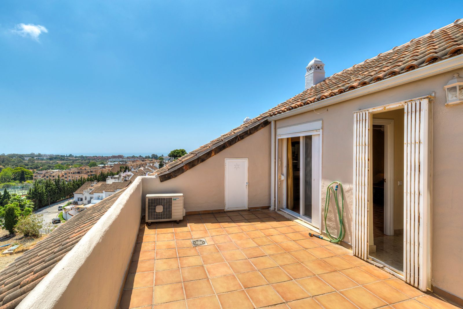 3-bedroom Penthouse in Bel Air
