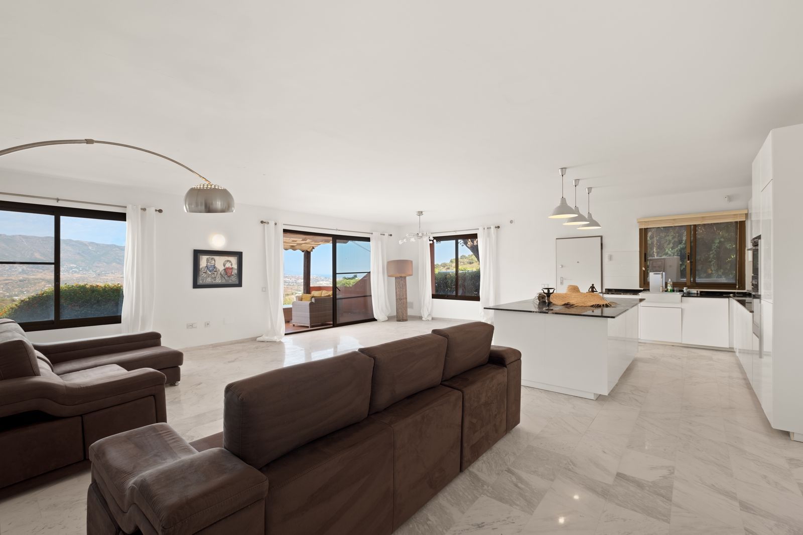 2-bedroom Ground Floor Apartment in La Mairena