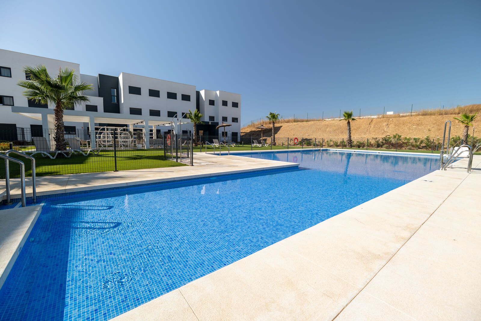 3-bedroom Ground Floor Apartment in Estepona